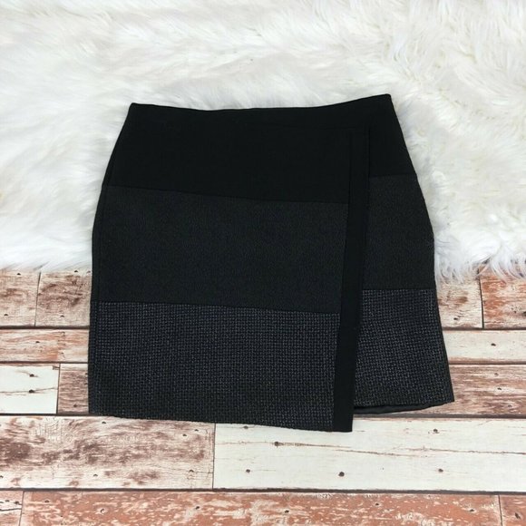 White House Black Market Dresses & Skirts - White House Black Market Faux Wrap Skirt Sz 4
